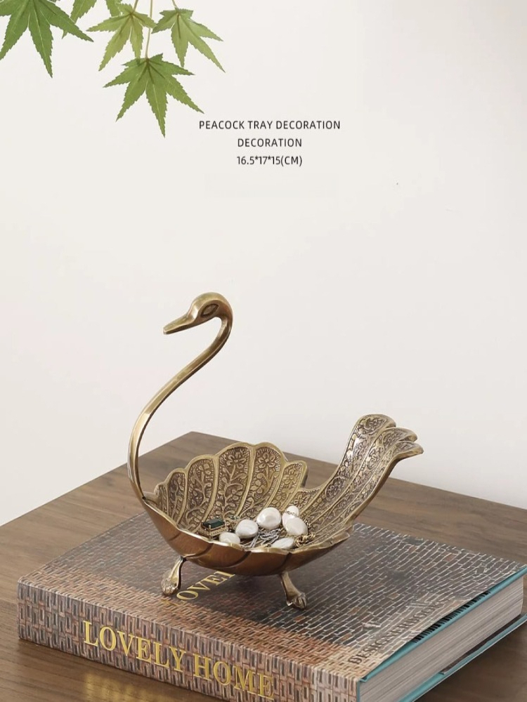 Jewelry Making Board - ถาดใส่ของทำมือจากทองเหลืองรูปนกยูง ถาดวางของบนโต๊ะกาแฟ ถาดใส่ผลไม้อบแห้ง ถาดใส่ขนม ถาดใส่เครื่องประดับรูปหงส์ ถาดใส่ผลไม้ตกแต่ง